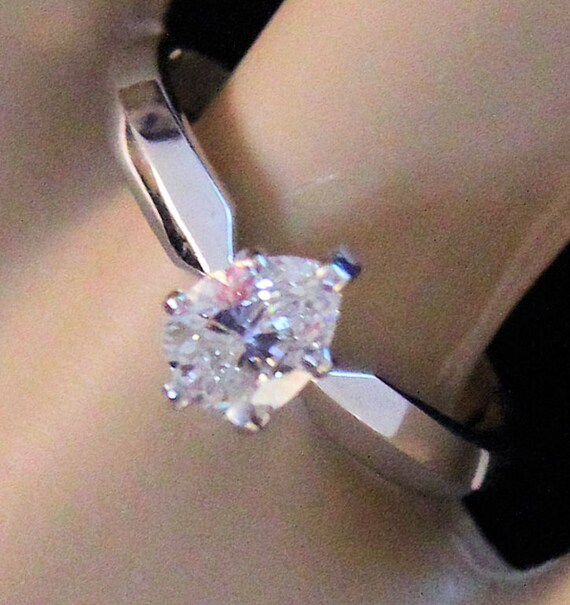 Estate Diamond Ring Vintage Solid Platinum Natura… - image 2