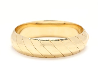 Vintage 18K Solid Yellow Gold Bangle Bracelet, Italy, 6.5 Inch
