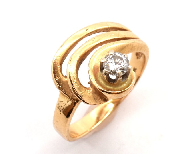 14K Solid Yellow Gold Natural Diamond Ring Vintage Estate Swirl Quarter Carat Nearly 4 Grams Size 5.75 April Birthstone Holiday Gift