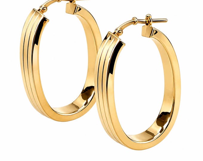 Vintage Italian 14K Gold Oval Hoop Earrings Minimalist Grooved Designer Style