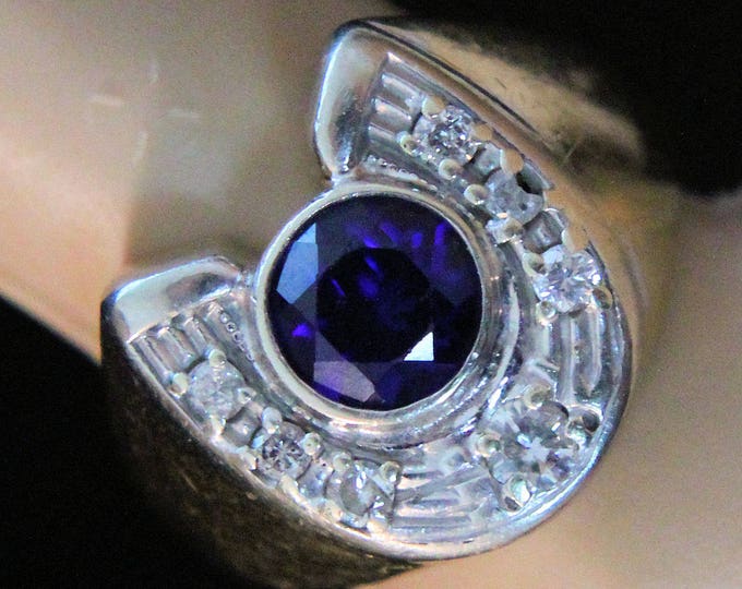 Spectacular Estate 14K Yellow and White Gold 1.75 Carat Round Cut Blue Sapphire .26 CTW Diamonds Ring 9.4 Grams Size 9 September Birthstone