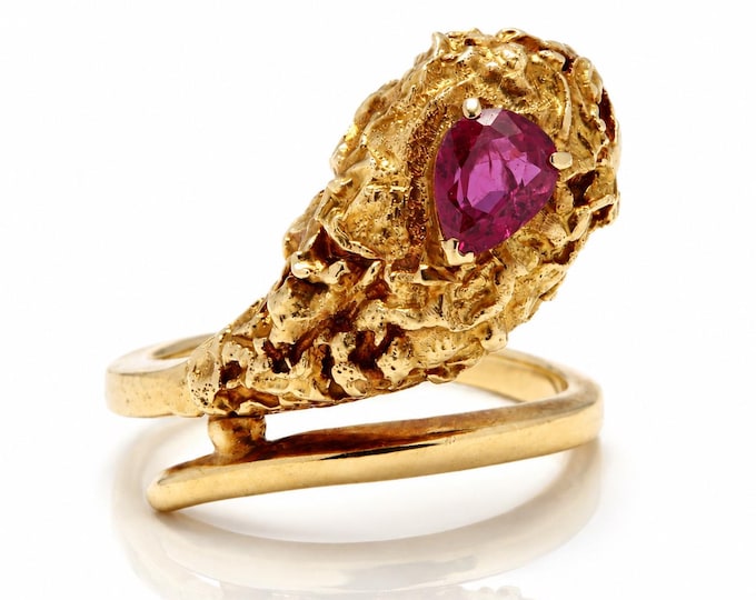 Vintage 18K Gold Brutalist Ruby Serpent Head Bypass Ring 1970s Estate Size 4.5