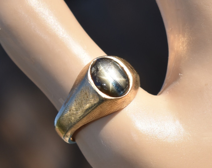 Estate Sapphire Ring Vintage 14K Solid Yellow Gold Natural Black Star Sapphire Signet 4 Carats Size 9 Wedding
