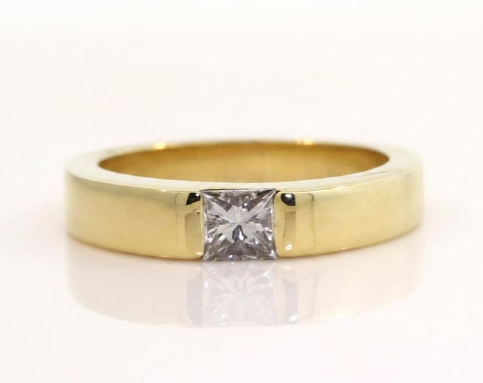Estate 14K Yellow Gold Princess Cut Diamond Solitaire Ring, Size 5