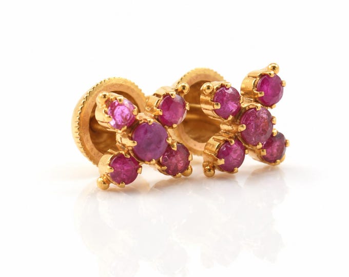 Victorian Revival 18K Gold Natural Ruby Floral Cluster Collar Studs Pair