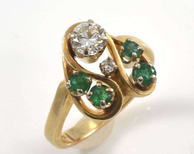 14K Solid Yellow Gold Natural Diamonds Emeralds Ring Vintage Estate Round Cut Nearly 1 Carat Total Weight Over 5 Grams Size 5.5 Gift