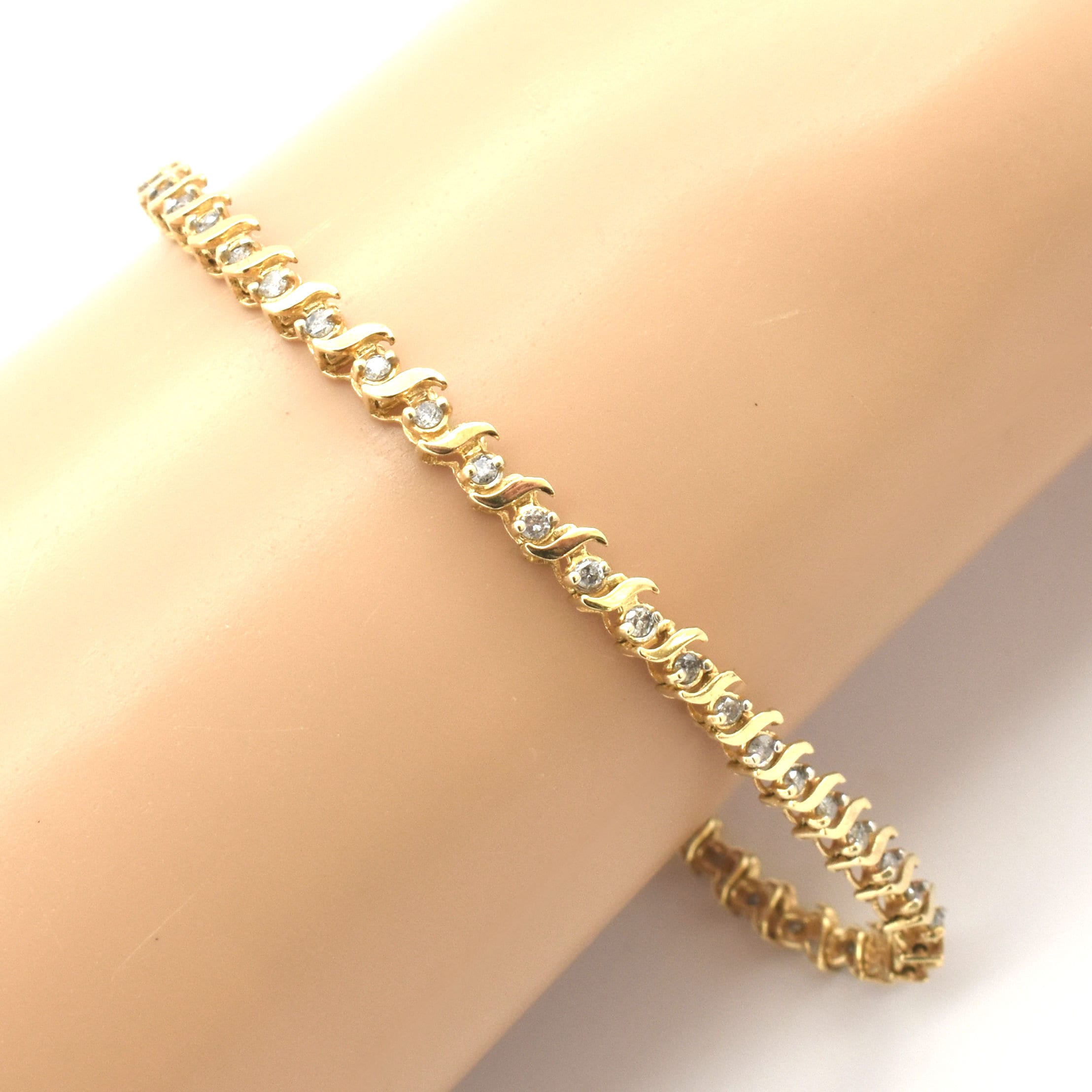 Estate Diamond Tennis Bracelet Vintage 14K Solid Yellow Gold
