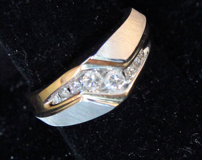 Estate 14K Yellow and White Gold 8 Diamonds Men's Thunderbolt Ring .5 Carats Total Weight CTW 9.8 Grams Size 10.25 Father's Day