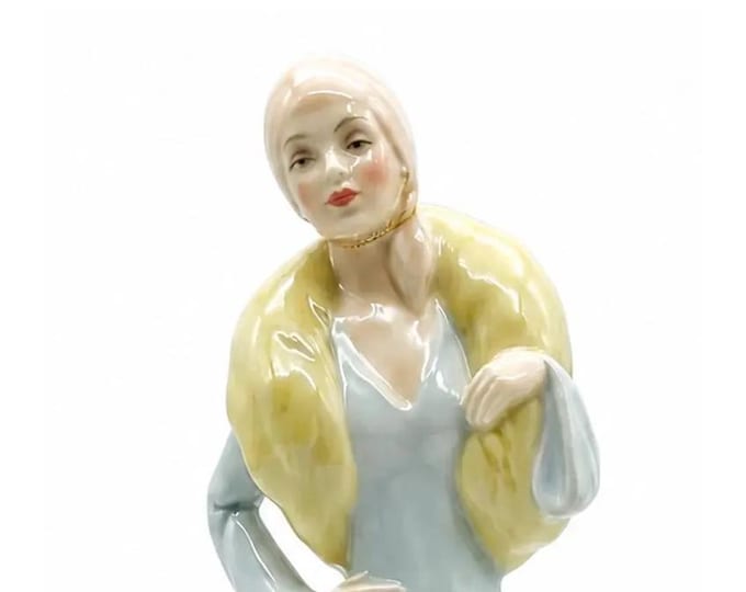 Royal Doulton Chic HN2997 Figurine: 1987 Robert Tabbenor Design, Pale Blue Dress