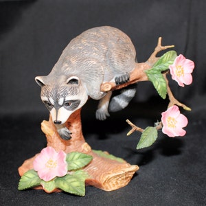 Lenox Twilight Mischief Raccoon Figurine Woodland Animals Collection Issued 1990 Holiday Gift