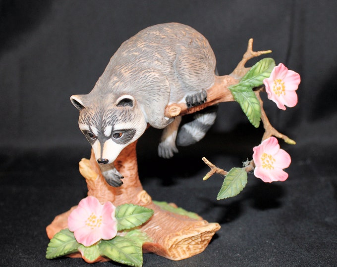 Lenox Twilight Mischief Raccoon Figurine Woodland Animals Collection Issued 1990 Holiday Gift