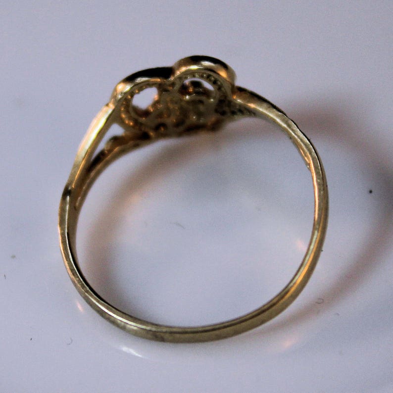 Estate 14K Solid Yellow Gold Open Heart White Gold Star Flower Ring 1.51 Grams Size 5 Wedding