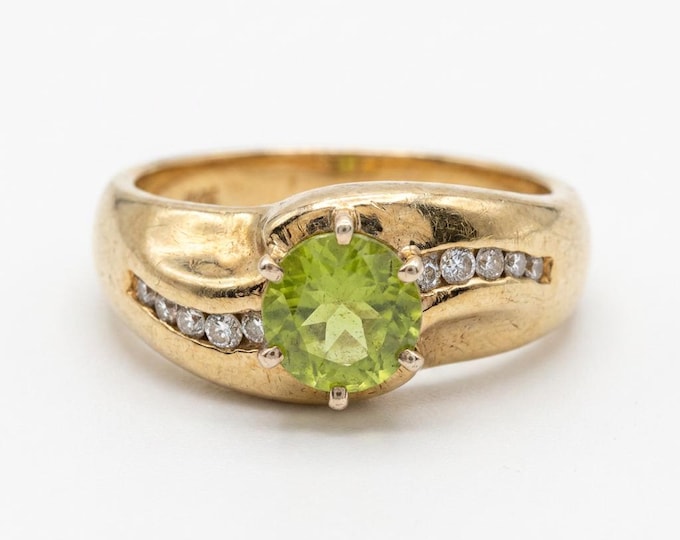 Estate 14K Gold Peridot Ring with Diamond Accents, Size 7.5