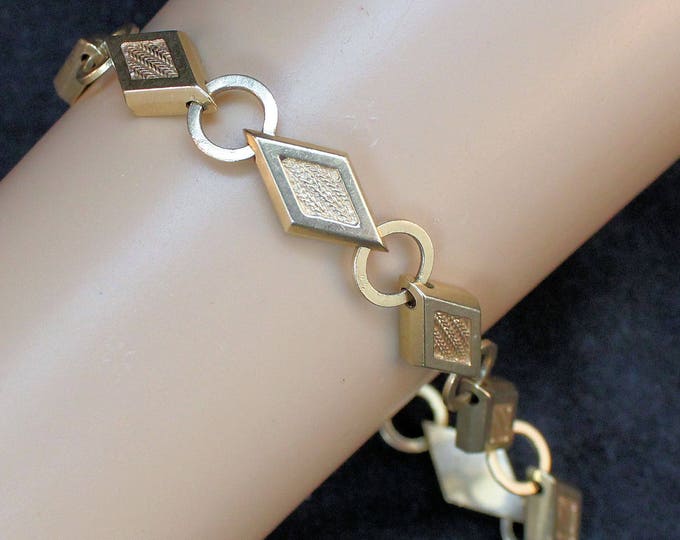 14K Solid Yellow Gold Bracelet Circles and Rhombuses 8 Inches Long Vintage Estate Over 20 Grams 8 Millimeters Wide Men Women Father's Day