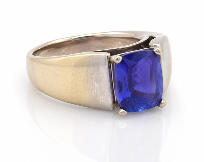 14K White Gold Blue Tourmaline Ring, Vintage Cushion Cut, Size 5.5