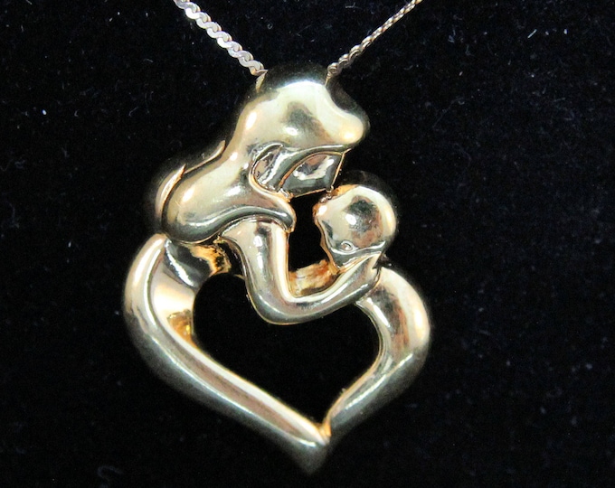 Estate 10K Solid Yellow Gold Mother Child Heart Pendant 4.03 Grams Fast Shipping Holiday Gift