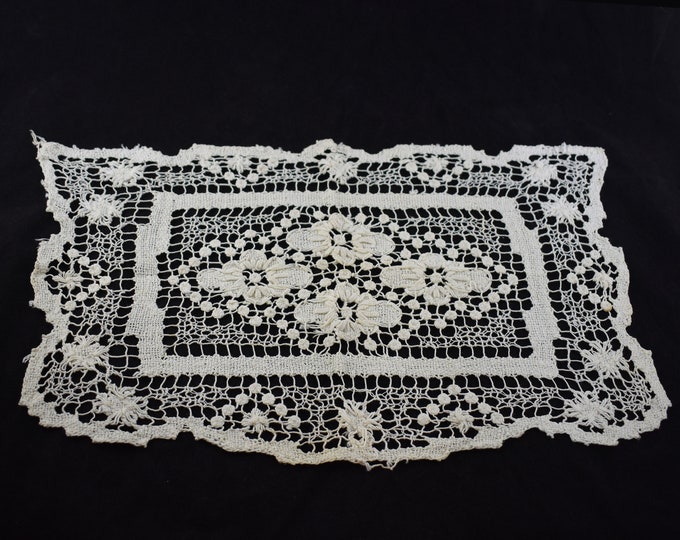 Antique Lace Piece Estate Lace Panel Virginia North Carolina Provenance