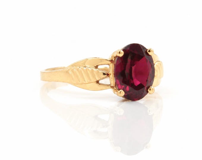 14K Gold Garnet Ring Art Nouveau Leaf Motif January Birthstone Size 5.5
