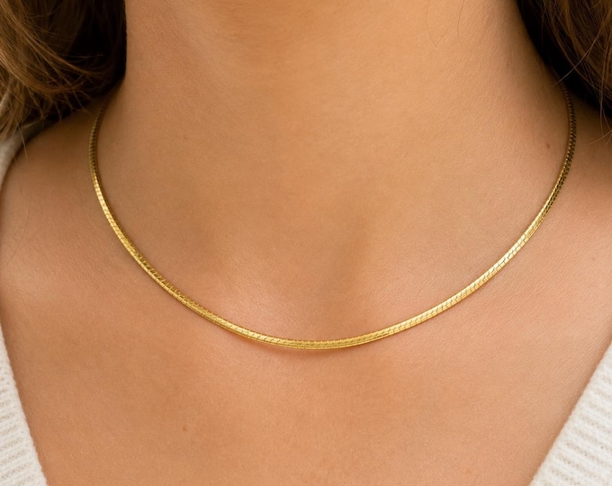 Vintage 14K Solid Gold Omega Chain Necklace, Italian Aurafin 16.25"