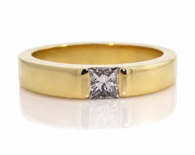 Estate 14K Yellow Gold Princess Cut Diamond Solitaire Ring, Size 5