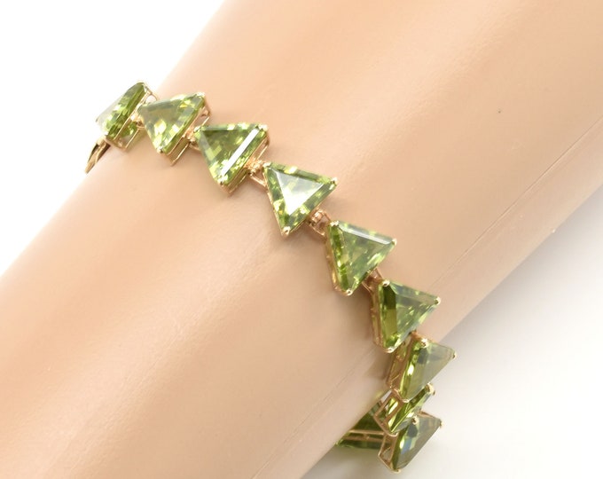 Vintage Peridot Bracelet New Old Stock 14K Solid Yellow Gold Natural Peridots 38.1 Carats Total 7 Inches Long August Birthstone Christmas