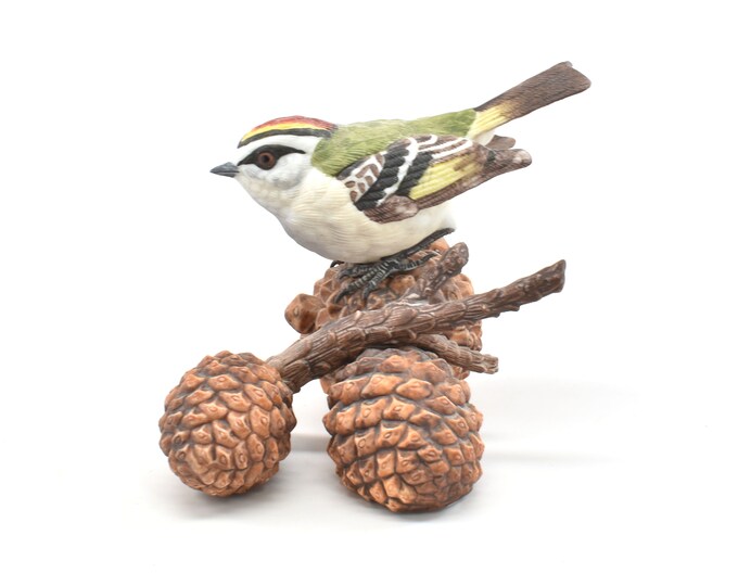 Estate Golden Crowned Kinglet Figurine Vintage Lenox Hand Painted Bird on Pinecones Garden Birds 1991 With Original Box Holiday Gift