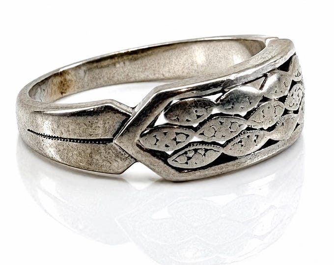 Vintage 14K White Gold Celtic Geometric Boho Estate Ring, Size 6.25