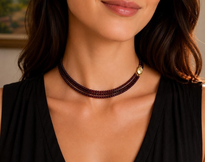 Estate Garnet Choker Necklace: 14K Yellow Gold Clasp, 3 Strands, 14 Inches Long