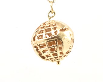 Estate Gold Charm Vintage 14K Solid Yellow Gold Globe Pendant Grams Earth World Map