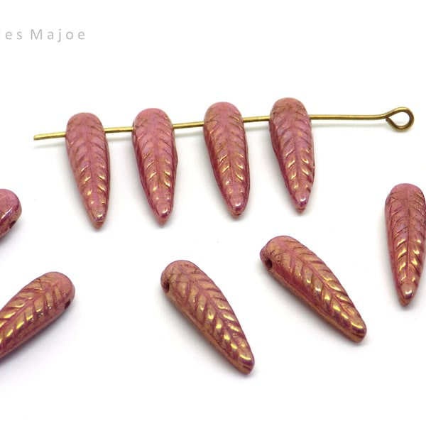 Perle tchèque plume, verre pressé, opaque, tons parme violet, patine bronze antique, 17 x 5 mm, lot de 8