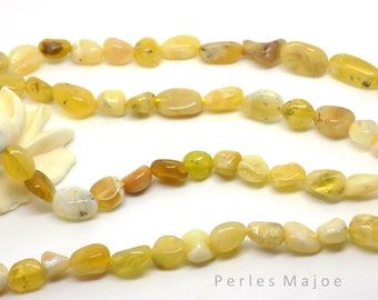 Opale perles pépites jaune divers tons naturelles vendue par filet de 45 dimensions 5~10 x 6~7 x 3~7 mm