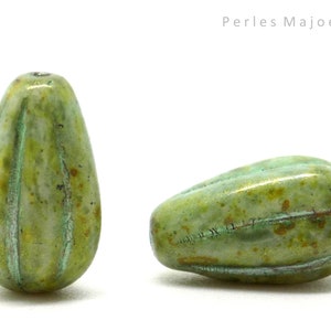 Perle tchèque goutte, melon, verre pressé, tons verts, marron, patine, 13 x 8 mm, lot de 4 image 2