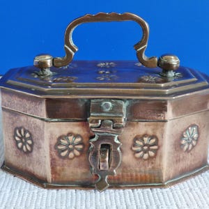 Brass Betel Nut Supari Box from Brunei - Early 20thC Brass Betel Nut Supari Box from Brunei - Early 20thC