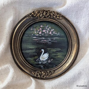 Pequena pintura a óleo ORIGINAL de campo, arte emoldurada com decoração de casa de fazenda, pintura de cisne impressionista, presente feito à mão para amigo amante do vintage