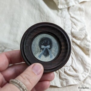 Dipinto ad olio con cornice ORIGINALE Cornice vintage fatta a mano Regalo Galleria d'arte murale Ritratto Decorazione boho vittoriana Opera incorniciata di Lesja Krie