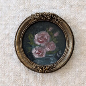 Arte de pared con marco redondo, pintura al óleo original, decoración de pared para galería, estilo vintage, floral, botánico, rosa, campo, granja