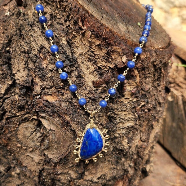 Lapis Lazuli Pendant Wire Wrapped, Gold fill wire Neclace, hand made with Lapis beads