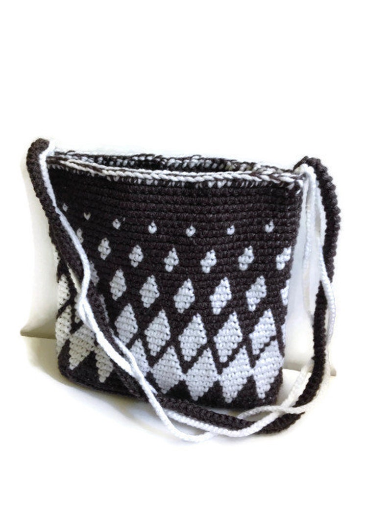 white crochet purse