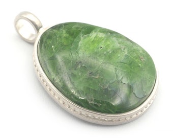 Chrome Diopside and Sterling Silver Pendant teardrop shaped green color, Gemstone Pendant chain necklace, Natural stone pendant