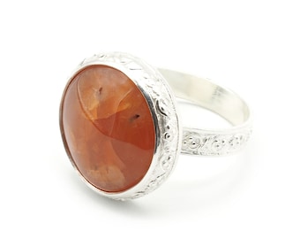 Carnelian and Sterling Silver Ring round shape orange color, Simple and modern style, Gemstone women statement ring, Christmas gift