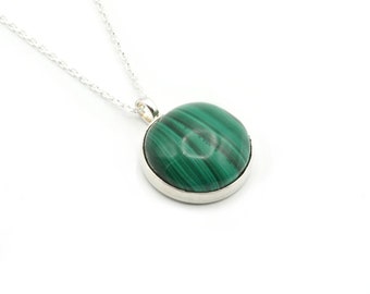 Malachite and 925 Silver Chain Pendant Necklace, Natural Stone Pendant Necklace, Green Round Pendant, Simple necklace, Women Gift