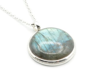 Chain with Round Labradorite and Silver 925 Pendant, Gray Natural Stone Necklace with Blue Reflections, Simple Jewel, Woman Man Gift