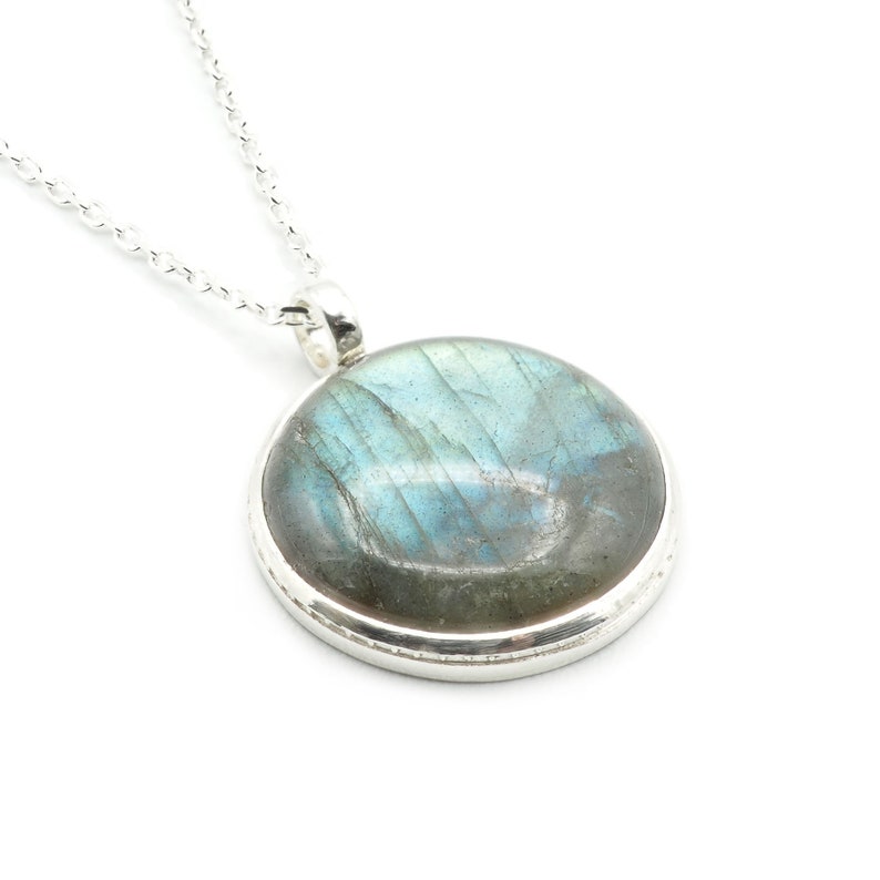 Chain with Round Labradorite and Silver 925 Pendant, Gray Natural Stone Necklace with Blue Reflections, Simple Jewel, Woman Man Gift image 1