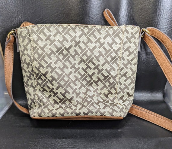 TOMMY HILFIGER crossbody purse bag - image 2