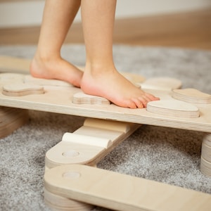 Double-sided natural balance beam set from 4, 6 or 8 beams, Montessori wooden balance toy, kids balance board, toddler gift, indoor gym