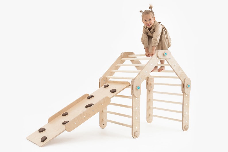 HAPPYMOON® NATURAL CLIMBER mit Rampen, Klettergerüst aus Holz, verwandelbares Dreieck, Montessori-Rampen, Kletterhalle, Spielzimmer Climber + Stone ramp