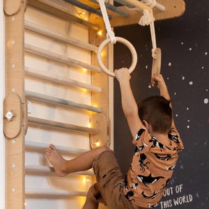 Happymoon® Turnringe & Trapezstange, Holzübungsringe, Turnringe für schwedische Leiter, Sprossenwand für Kinder, Fitnessringe