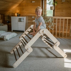 HAPPYMOON® DARK CLIMBER, aanpasbare driehoek, montessori, klimdriehoek, peuterdriehoek, klimdriehoek, transformeerbare driehoek.