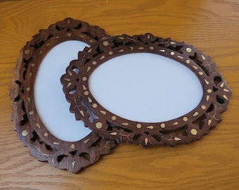 Pair of wooden frames oval shape 9.5" x 7" x 1/2"