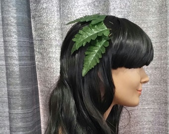 Artificial fern leaf hair pin